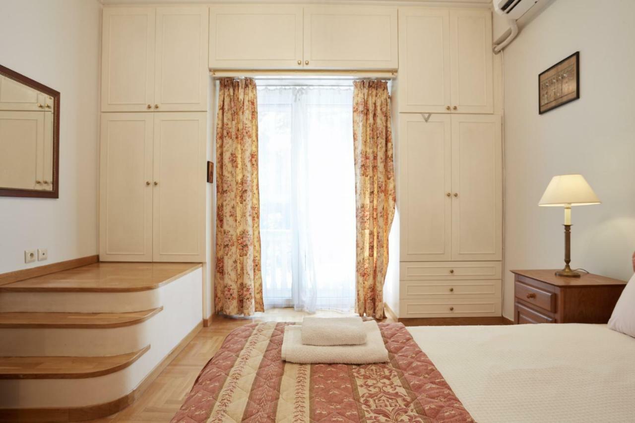 Riggilis Apartment Athens Exterior photo